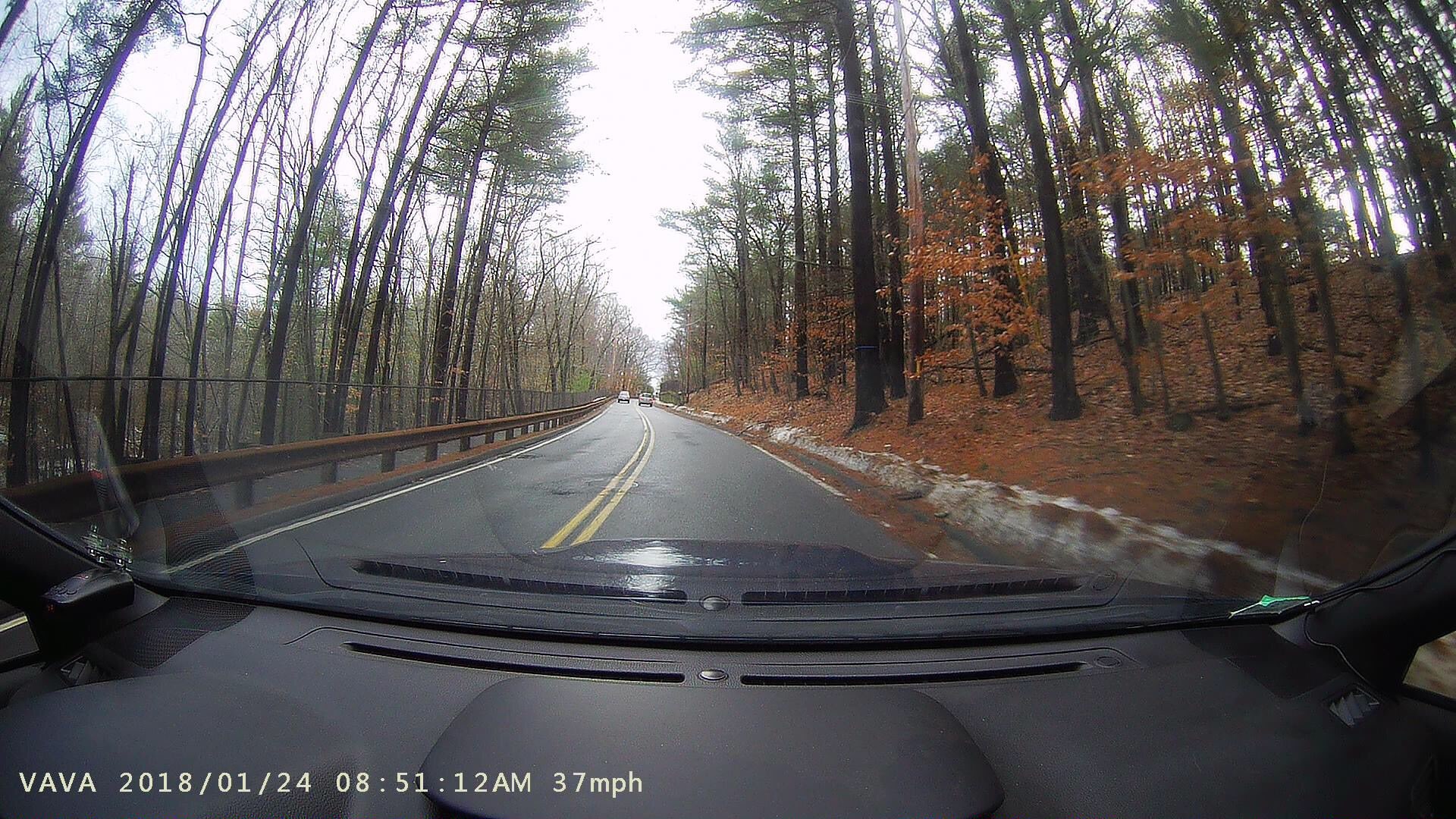 vava-dash-cam-back-road